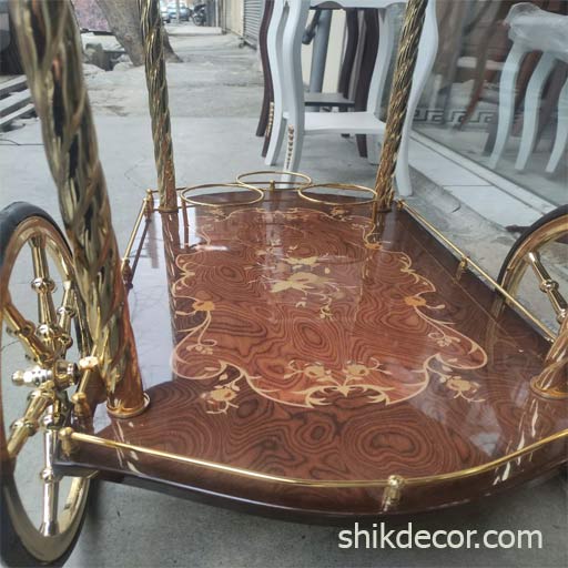 میز بار پولیشی