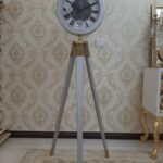 ساعت سه پایه ورساچ