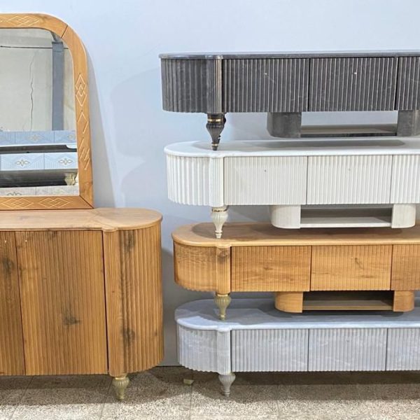 میز تلویزیون مدل ستونی