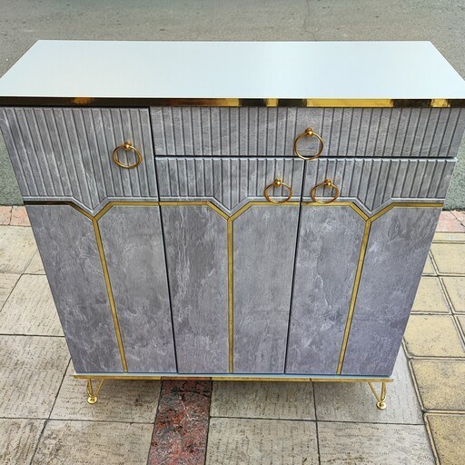 جاکفشی سه درب mdf با آرام بند رنگ بندی دارد