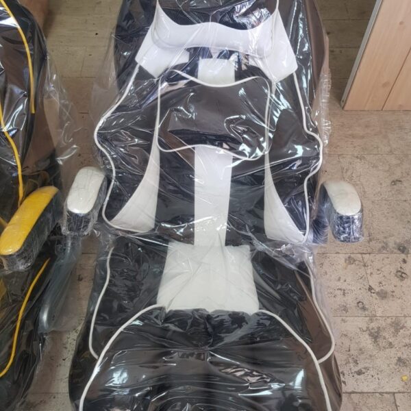 صندلی گیمینگ مدل آریا با دو اهرم